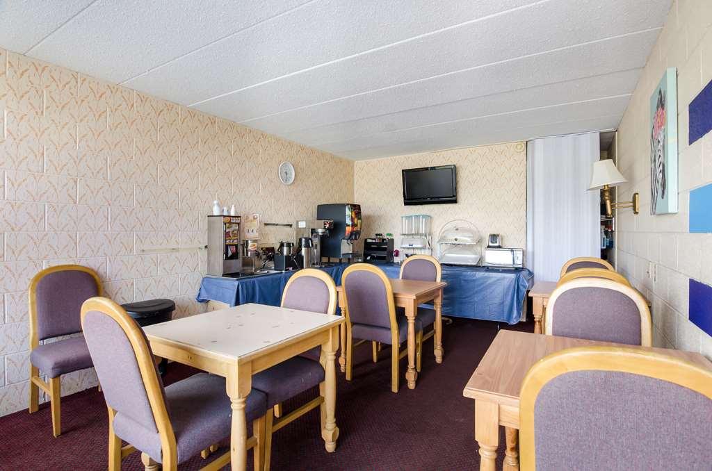 Americas Best Value Inn Wytheville Restoran gambar